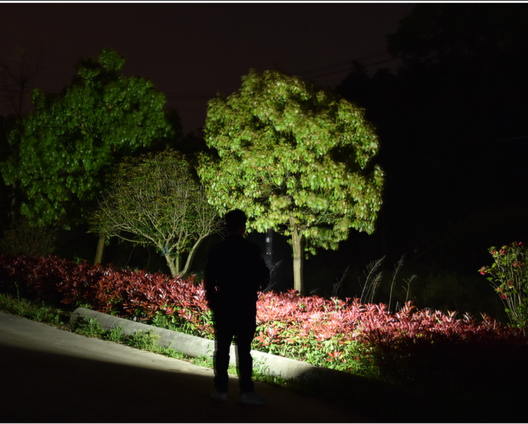 强光手提灯可充电超亮远射5000氙气多功能家用户外工作探照手电筒详情16