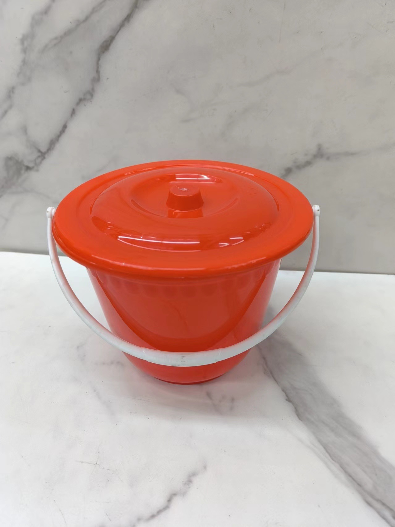 家用带手提储水桶塑料无盖有盖水桶宿舍洗衣澡桶收纳桶提水桶浴室详情5