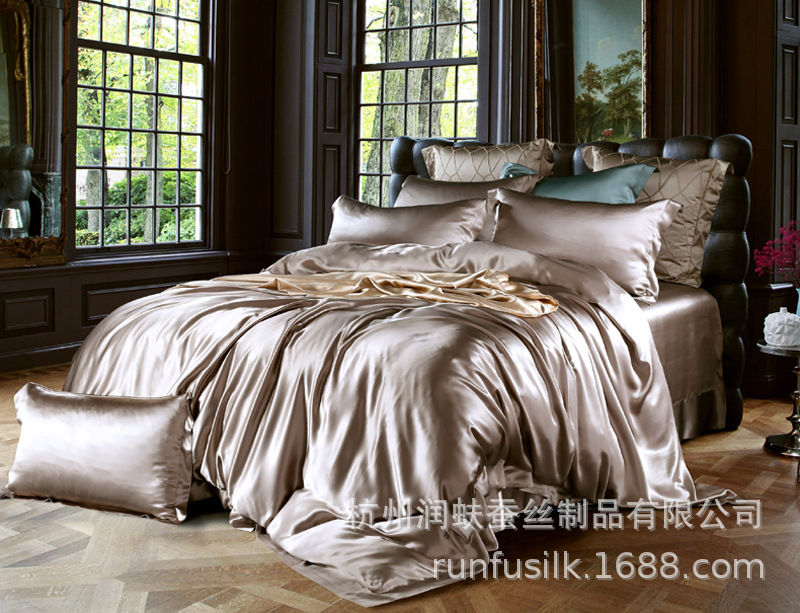 Heavyweight 25mm 100% mulberry silk bedding, wedding silk four-piece set, silk quilt cover and bed sheet pic 5