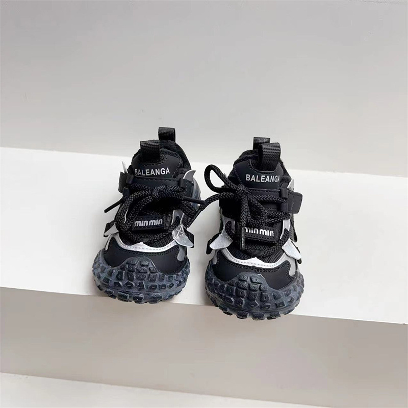 2024冬季新款小儿童鞋男女小童加绒保暖鞋1-3岁宝宝舒适运动鞋潮详情4