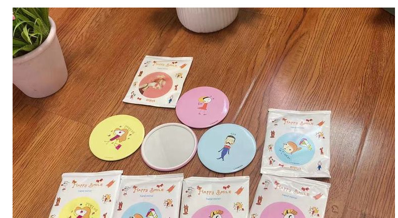 化妆镜美妆马口铁单面卡通广告便携小镜子 批发7CM随身镜广告镜详情22