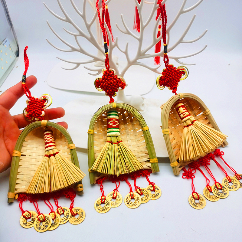 Copper coins, small brooms, dustpans, hanging ornaments, door decorations for moving into a new home, indoor hanging ornaments, TV wall decorations for the Qingming and Dragon Boat festivals pic 43