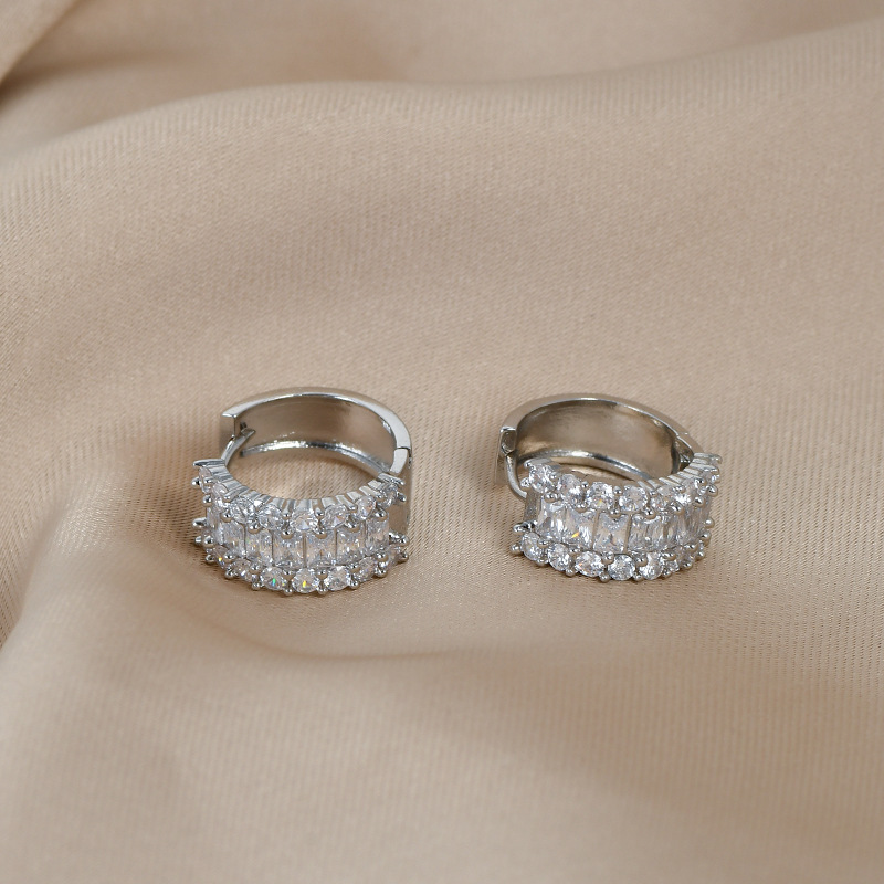 跨境货源微镶锆石气质耳环女小众设计感几何C形耳饰ins风百搭耳扣详情8