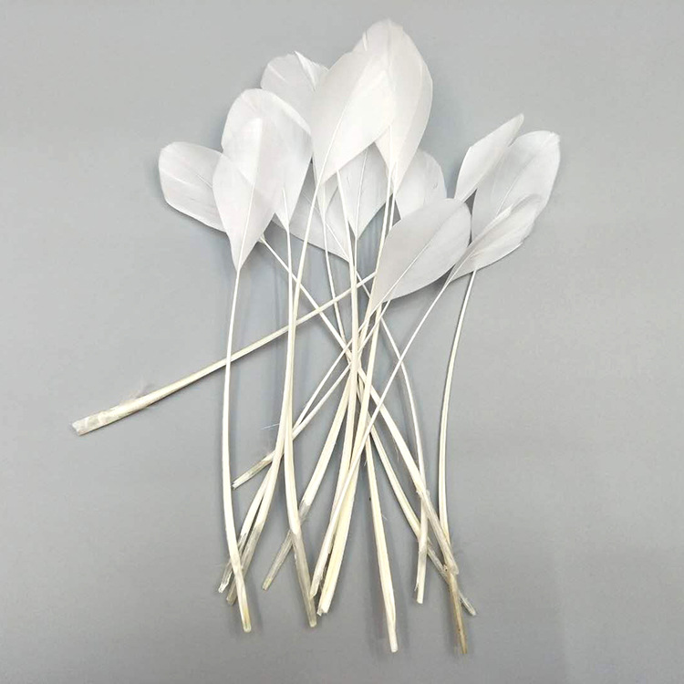 The manufacturer wholesales a large quantity of materials for decorative accessories such as large, colorful feather corsages and head flowers made of goose feathers pic 22