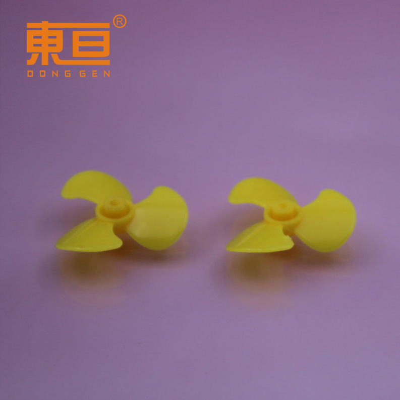Φ303Y1A Yellow 30 three-blade propeller fan blade 1mm hole fan blade paddle technology model parts pic 5