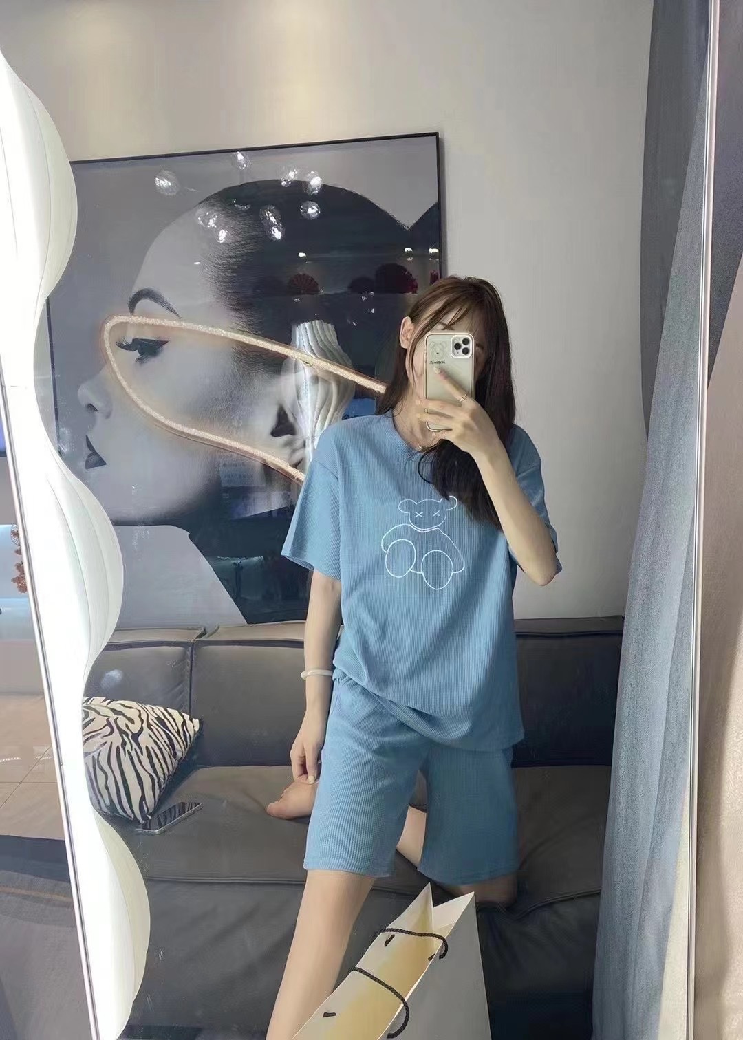 Waffle Bear Set 2022 New Fashion Embroidered outerwear, home wear, short-sleeved, trendy shorts, two-piece set for women pic 10