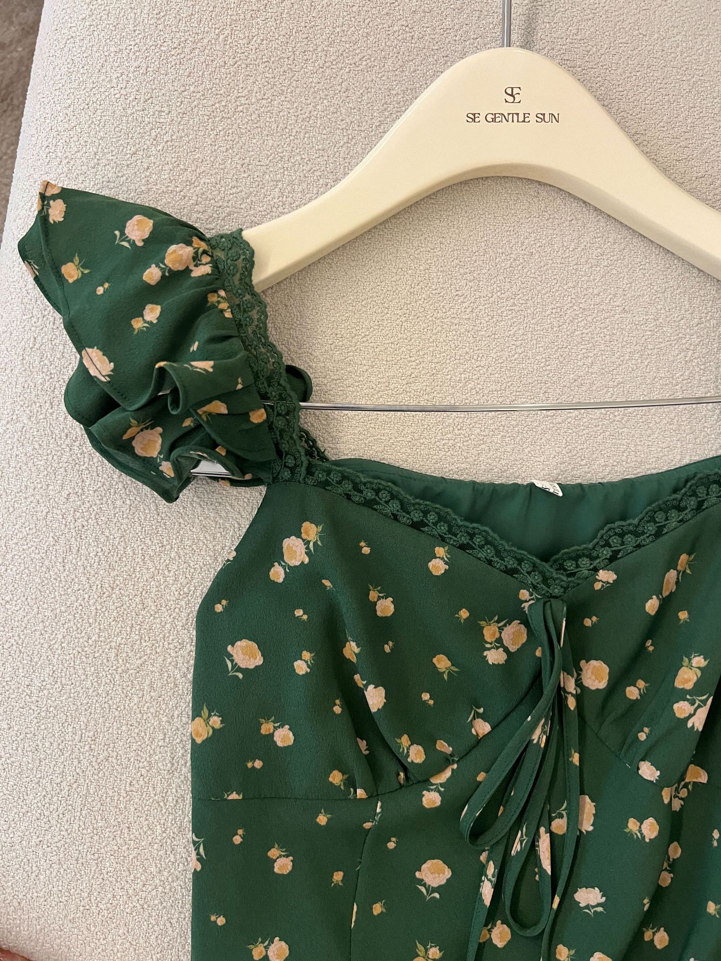 秀熙熙十三行2024夏季新款气质印花复古高腰短袖连衣裙女BS88041详情24