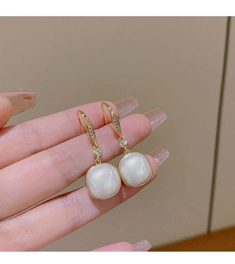 韩国复古珍珠吊坠耳环女ins潮轻奢超闪微镶锆石耳钩款耳饰品批发详情15