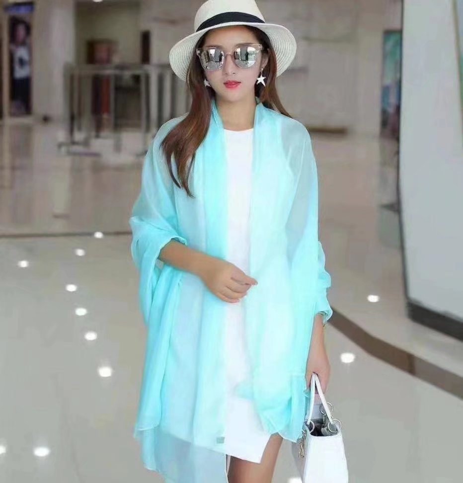 丝巾女士春夏优柔纱沙滩巾防晒披肩薄款纱巾纯色长款两用围巾详情4