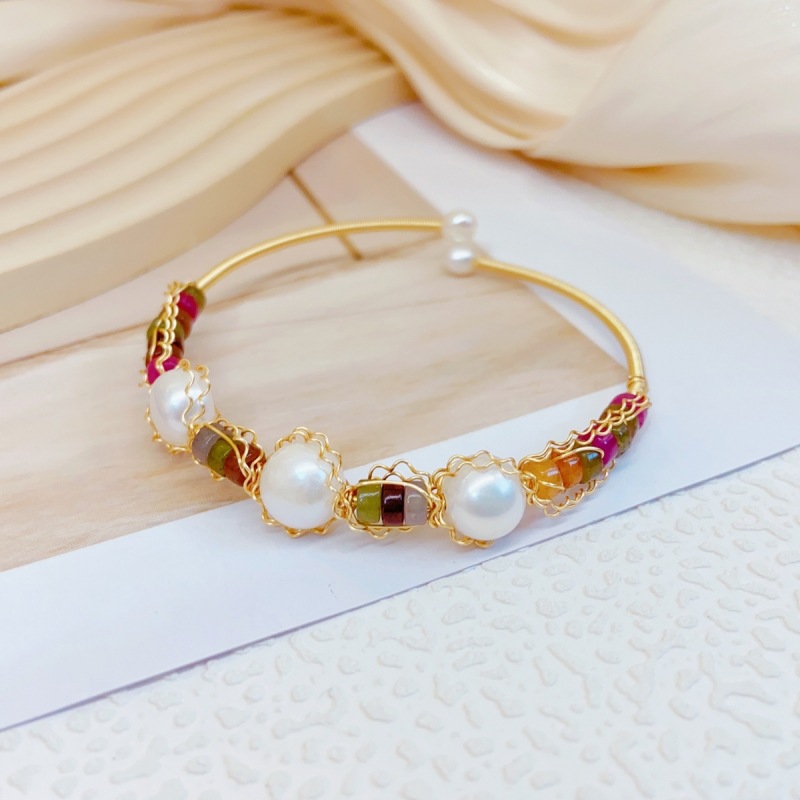 A must-have handcrafted rainbow bracelet, freshwater pearl bracelet, natural and fashionable elastic bracelet and jewelry pic 1