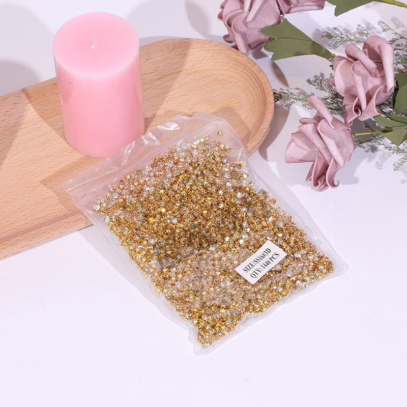 Self-owned brand, brand undetermined, Czech glass oil drip sequin accessories, irregular-shaped single claw hand-sewn golden claw diamond glass jewelry, DIY handcrafted accessories, wholesale in stock pic 1