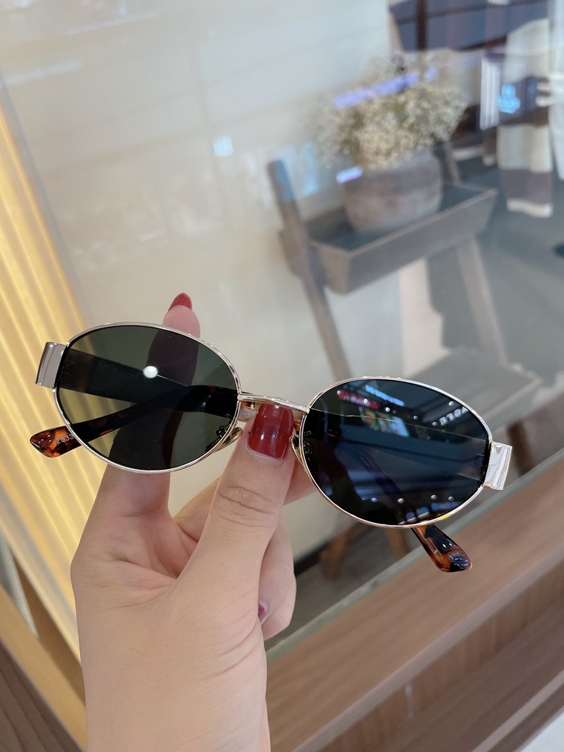 New cat-eye high-definition polarized glasses, oval-shaped personalized metal-framed sunglasses, fashionable and retro sunglasses for female Internet celebrities pic 19