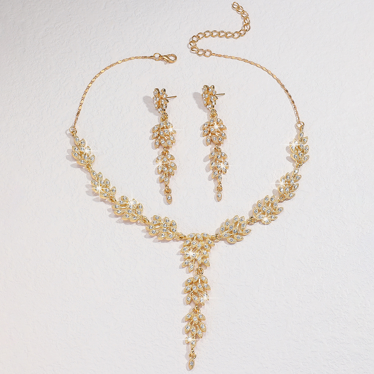 Classic, fashionable and trendy accessories: Wheat ear fashion, creative diamond-encrusted necklace, earrings, two sets of fashionable wedding accessories for women pic 11