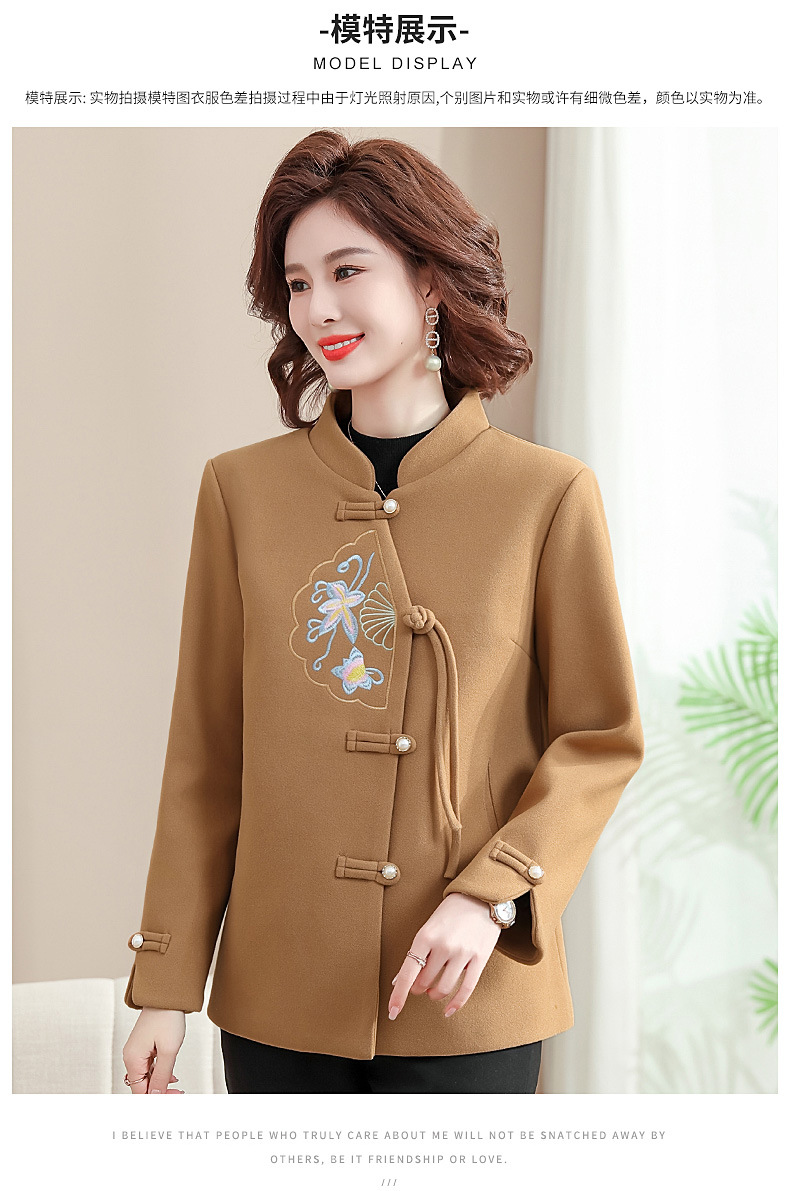 New autumn coat for middle-aged mothers in 2024, a new Chinese-style and stylish spring and autumn woolen overcoat for middle-aged and elderly women pic 40
