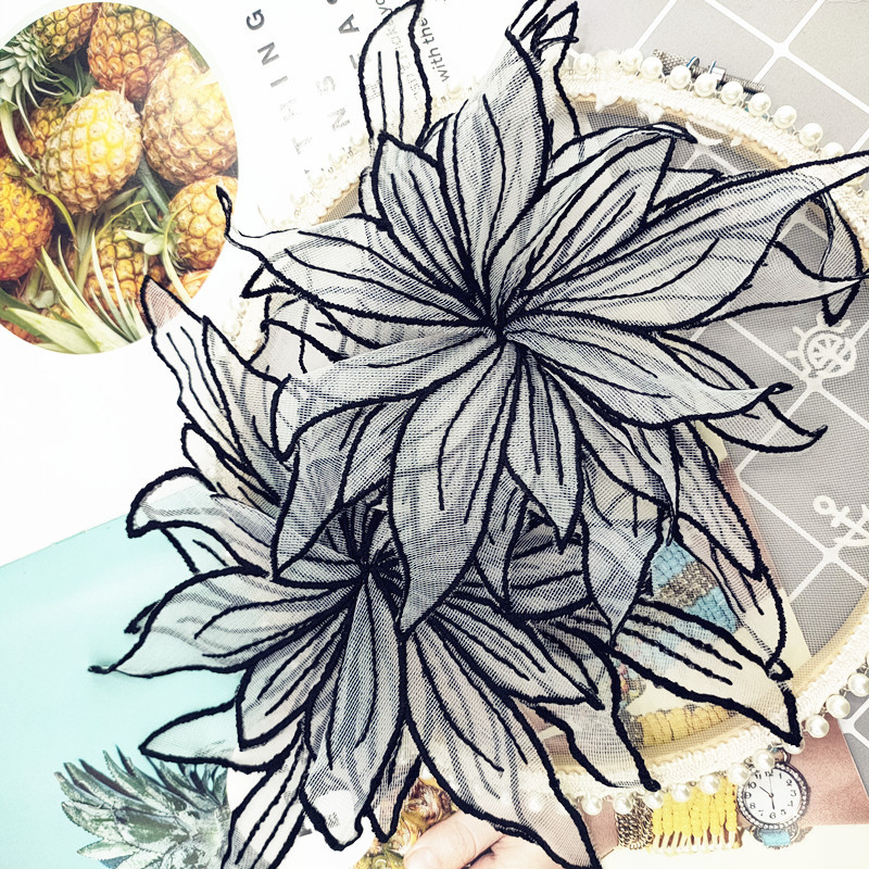 Factory direct sales of milk silk black and white mesh fabric, lace, water-soluble mesh, flower clothing, accessories and accessories, best-selling new products pic 5