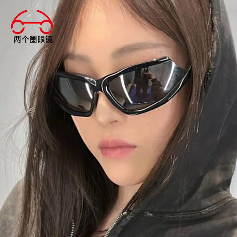 两个圈 个性时尚太阳眼镜欧美穿搭街拍节日派对墨镜T1068详情10