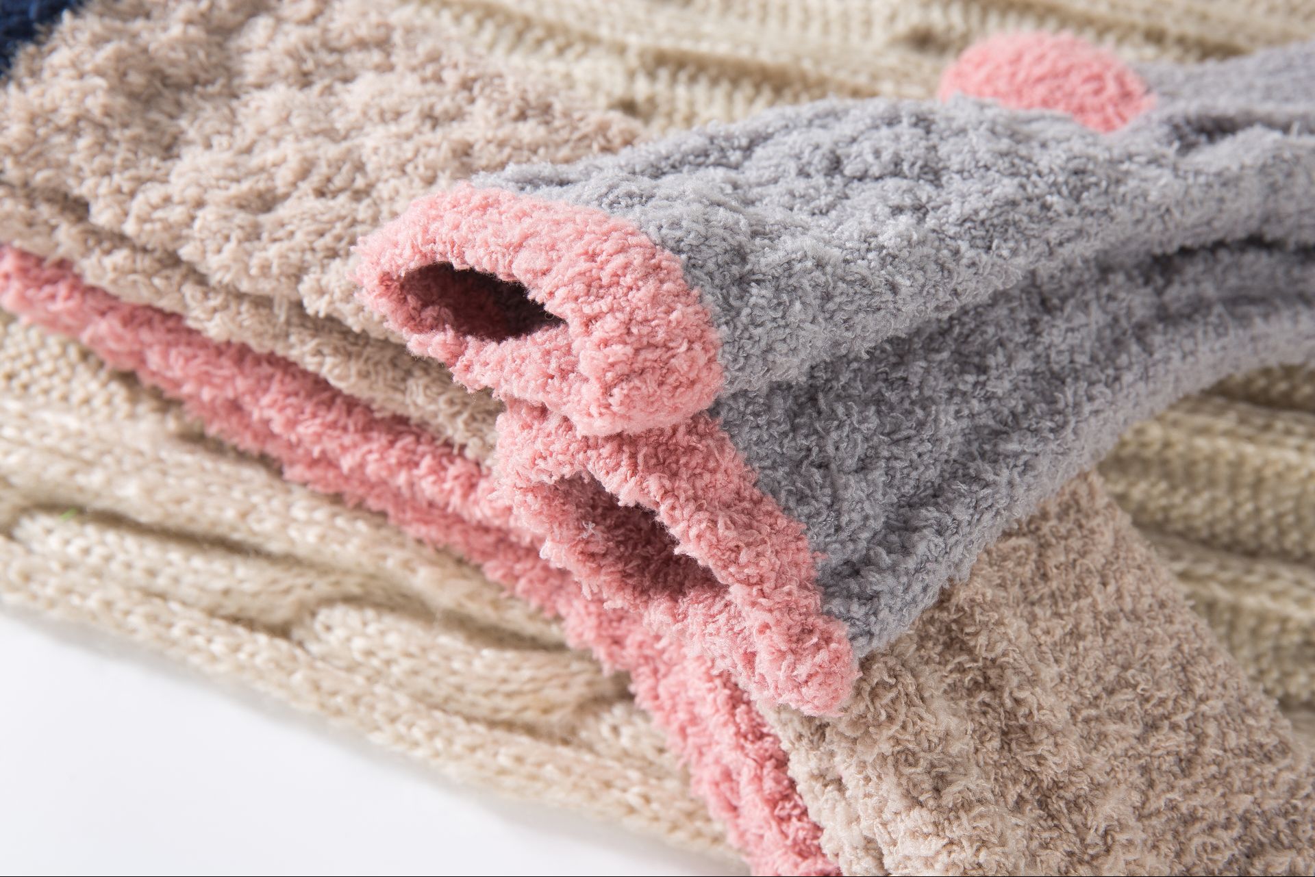 177E656D7F43A3878703AF7B88F340