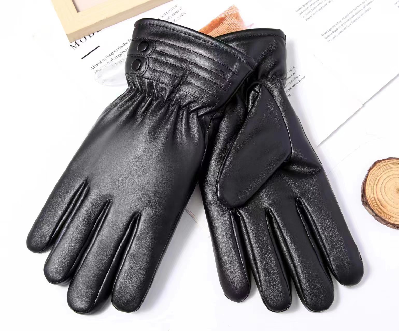 Wholesale of black leather gloves for cross-border men and women, windproof and warm gloves for motorcycle riding, and high-quality touch screen PU gloves pic 10