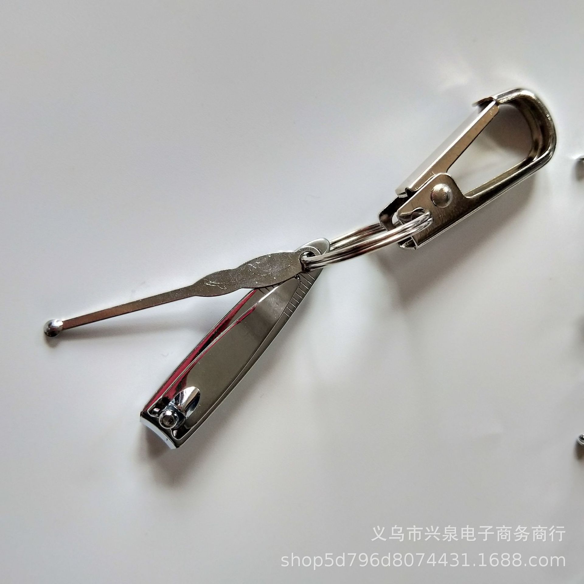 One-yuan keychain, nail clipper, ear spoon, keychain three-piece set, key chain pendant, metal keychain accessories pic 2