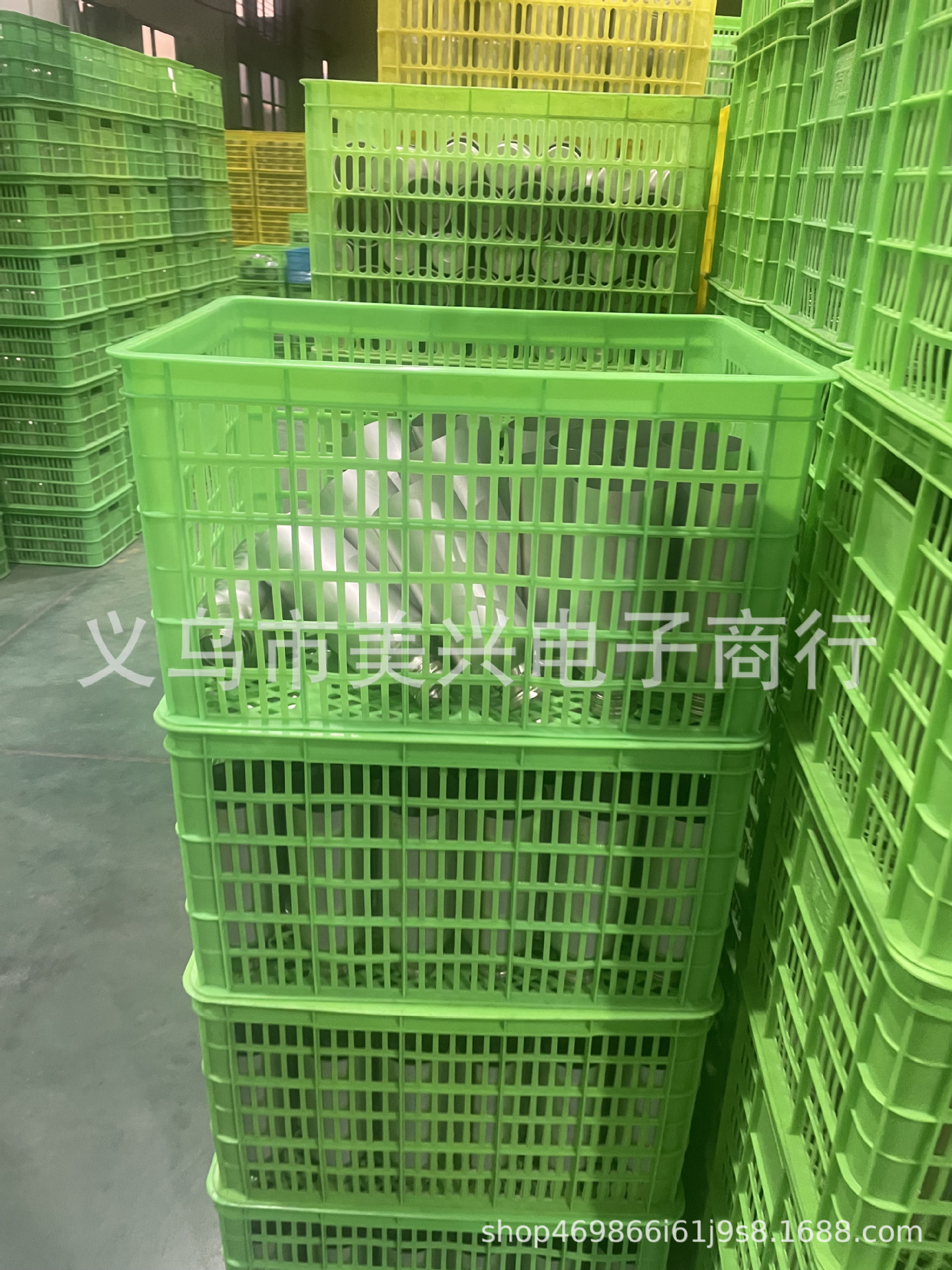 In-stock Bluetooth speaker, beer mug speaker, beer mug speaker, seven-color waterproof Bluetooth speaker, compact and portable pic 5