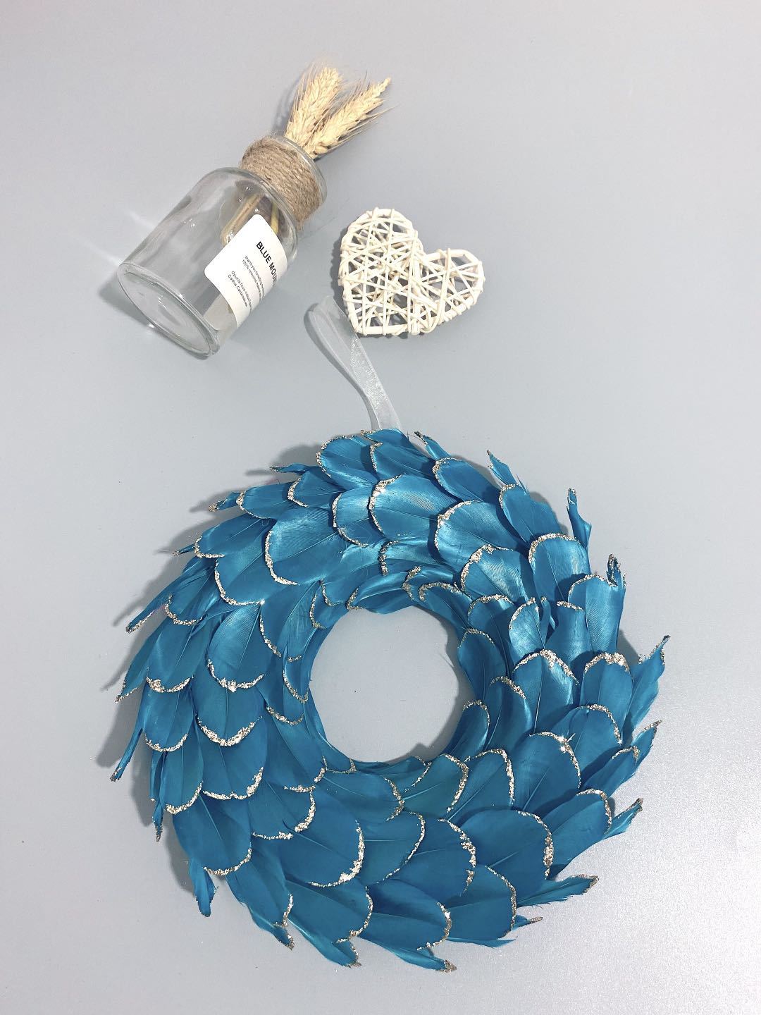 Factory wholesale of colorful goose feather rings, furniture, wreaths, festival decorations, stage decorations, feather garlands pic 21