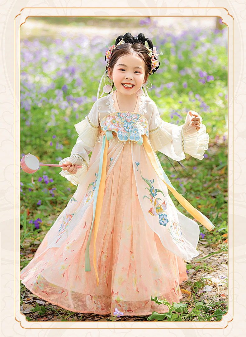 فتاة جديدة من الأطفال يرتدون الزي الرسمي من طراز Xiao Xiao Xiao في صيف 2025 pic 15