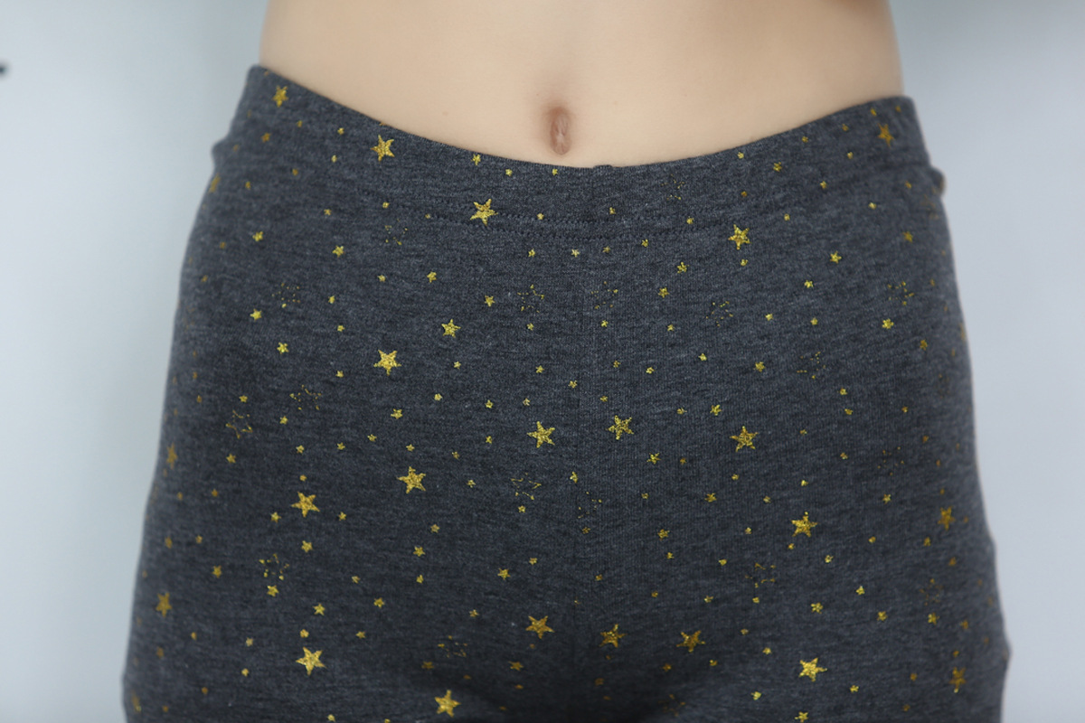 The new basic slimming style from Dongdaemun, South Korea, featuring star-studded nine-inch skinny leggings pic 34