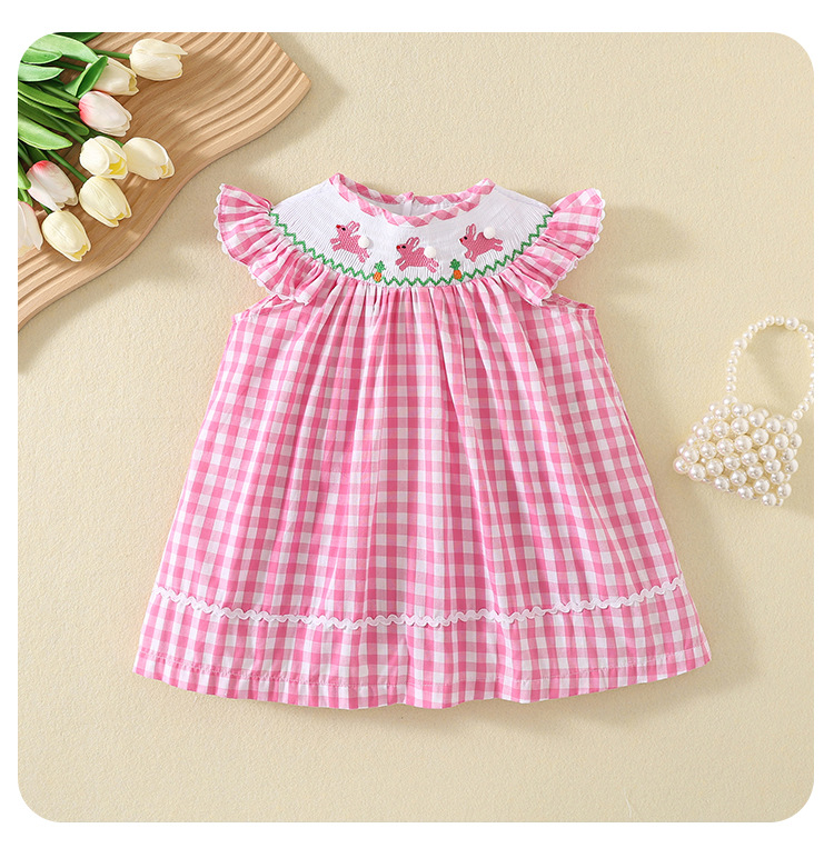 夏款女童打揽连衣裙粉色格子裙可爱兔子刺绣童裙棉布飞袖公主裙详情1