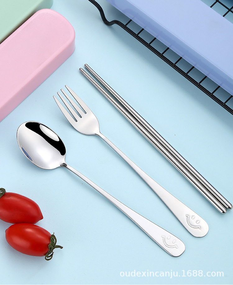 Advertising gift stainless steel tableware smiling face set, three-piece set of spoons, forks and chopsticks, customized tableware set for travel and outdoor activities pic 10