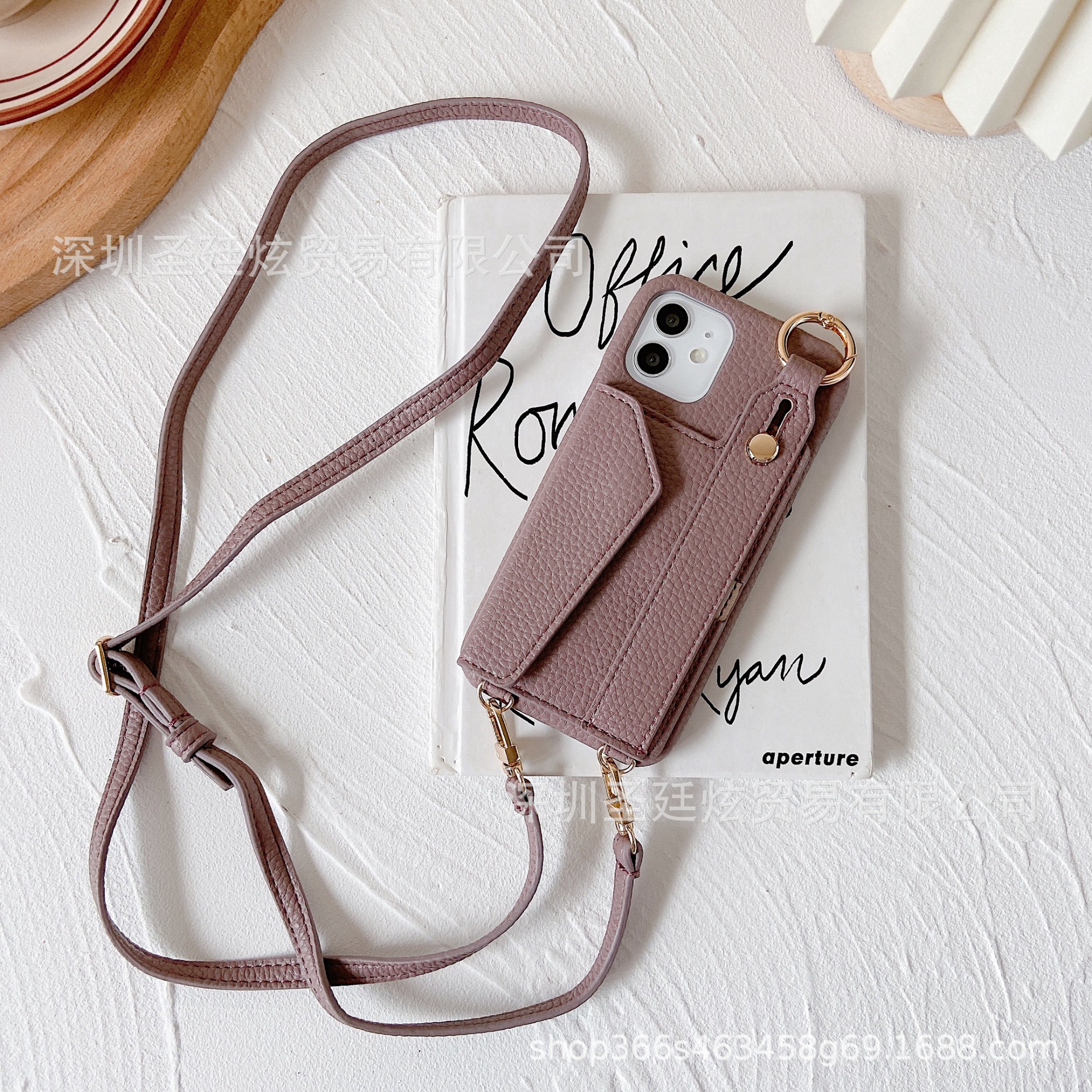 This is a popular Japanese iPhone14 phone case, coin purse, two-in-one split card case and phone case pic 9
