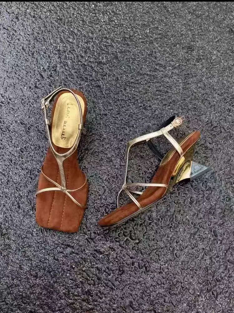 羊皮版法式复古凉鞋女2024夏季新款方头一字带异形跟配裙子高跟鞋详情1