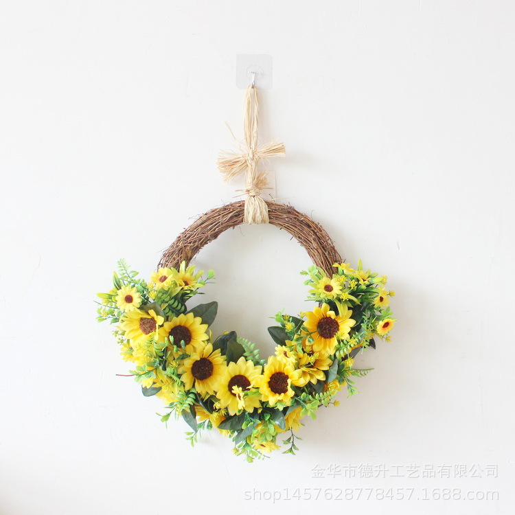 Desheng Cross-border E-commerce Amazon Spring Sunflower, Bee Festival Wreath Home Decoration Factory Wholesale pic 2