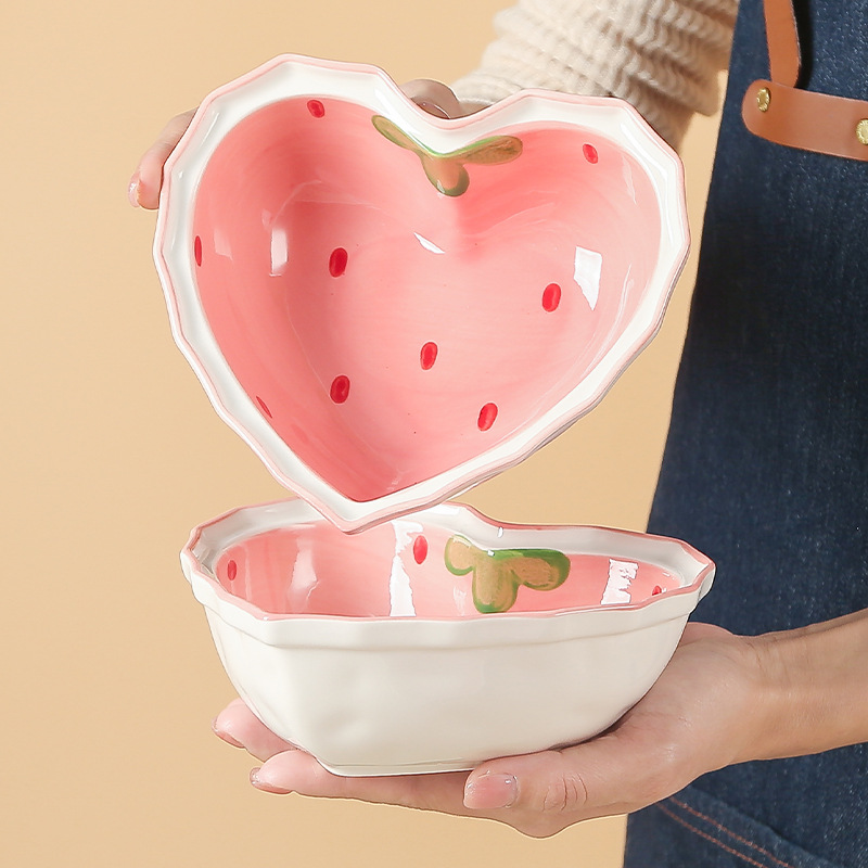 【 Carrying Box 】 Strawberry Bowl, Star Spoon, Ceramic Bowl and spoon Set, Pink Chinese underglaze Color Tableware Set Gift pic 6