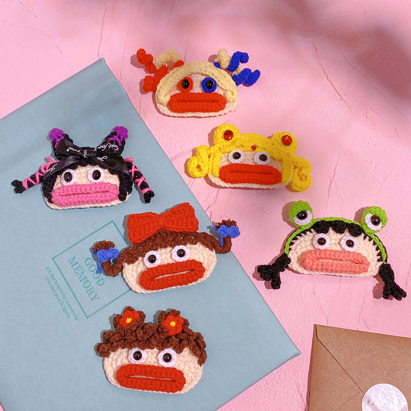 纯手工钩织毛线发夹丑萌大嘴妹搞笑发夹刘海夹搞怪发夹香肠嘴发卡详情4