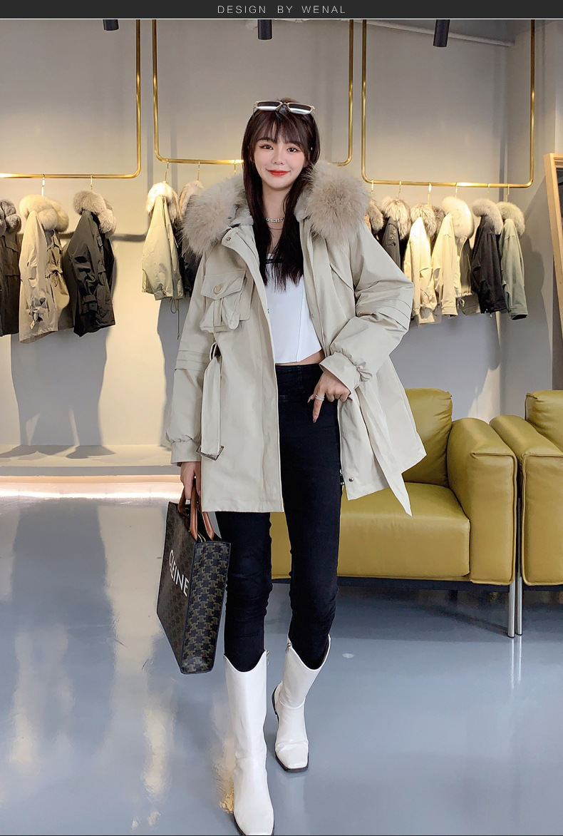 This is a mid-length winter Korean-style fashionable lace-up jacket with a cinched waist and a stylish large fur collar, designed with a rabbit fur inner liner pic 9