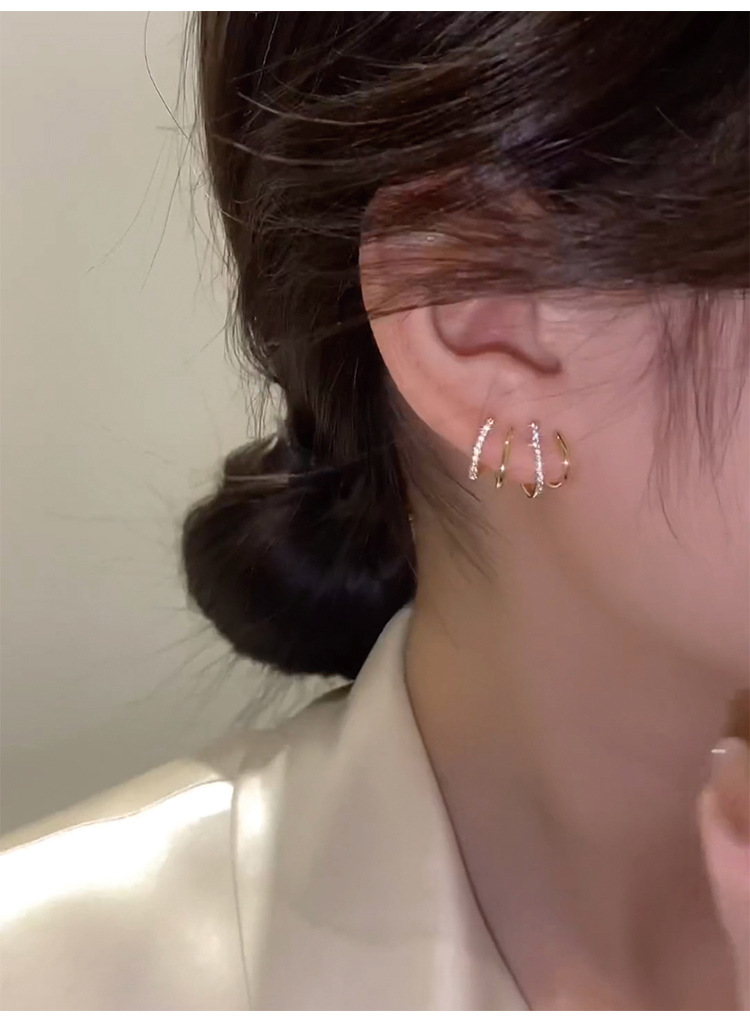 新品耳环小众设计感网红耳饰女防过敏925银针时尚四爪耳钉详情32