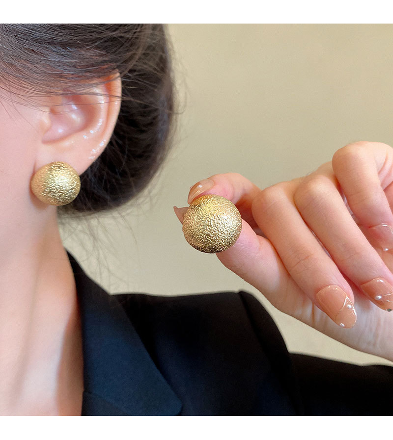 Retro Hong Kong-style golden texture ball earrings, simple and niche, versatile bestseller stud earrings, high-end and elegant earrings for women pic 27