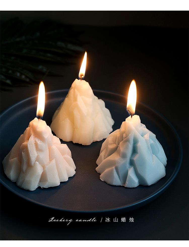 Ice Mountain Candle Scented candle pic 3