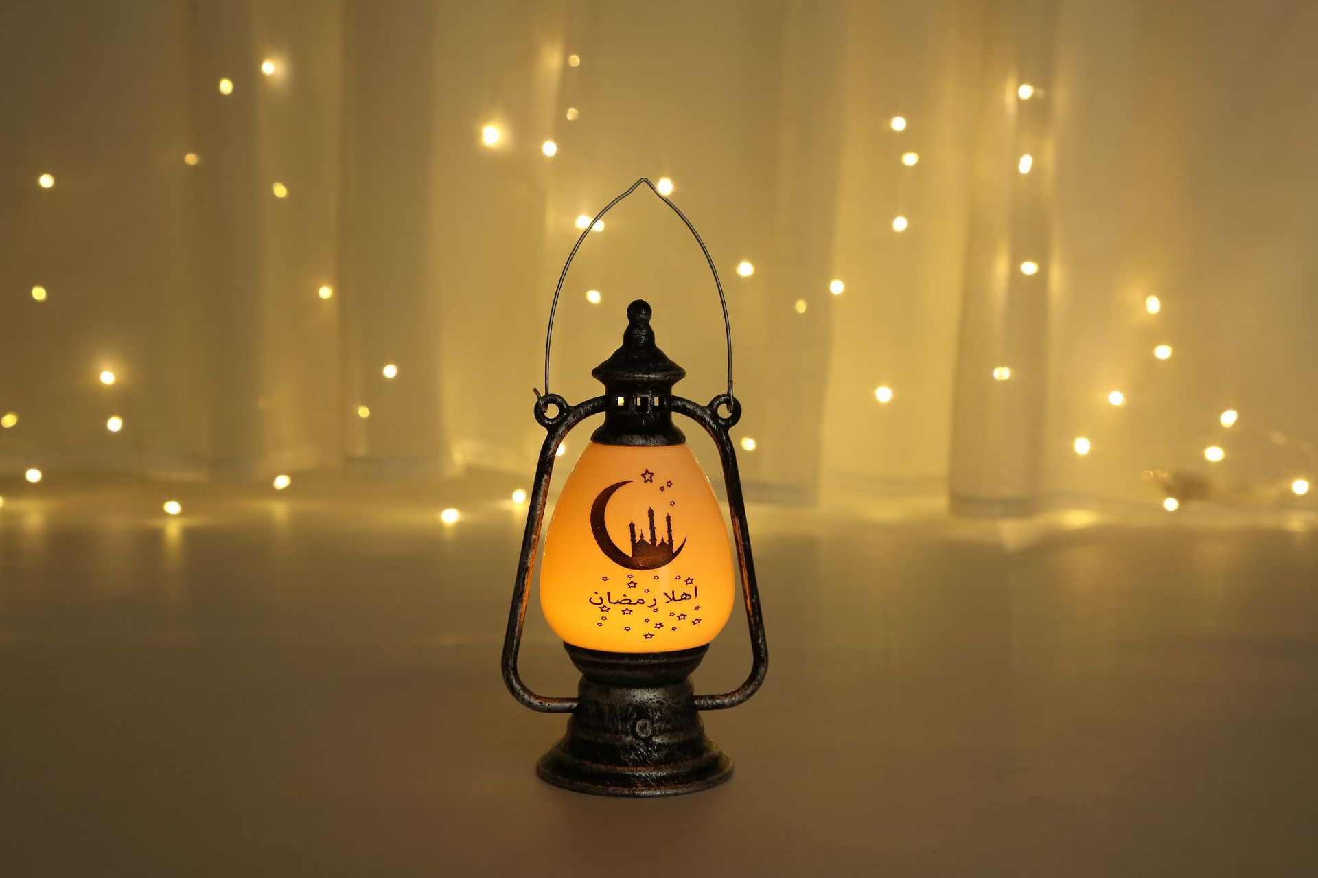 Electronic candles, candlesticks, wind lamps, handicrafts, Arab-style lanterns, study lighting fixtures pic 7