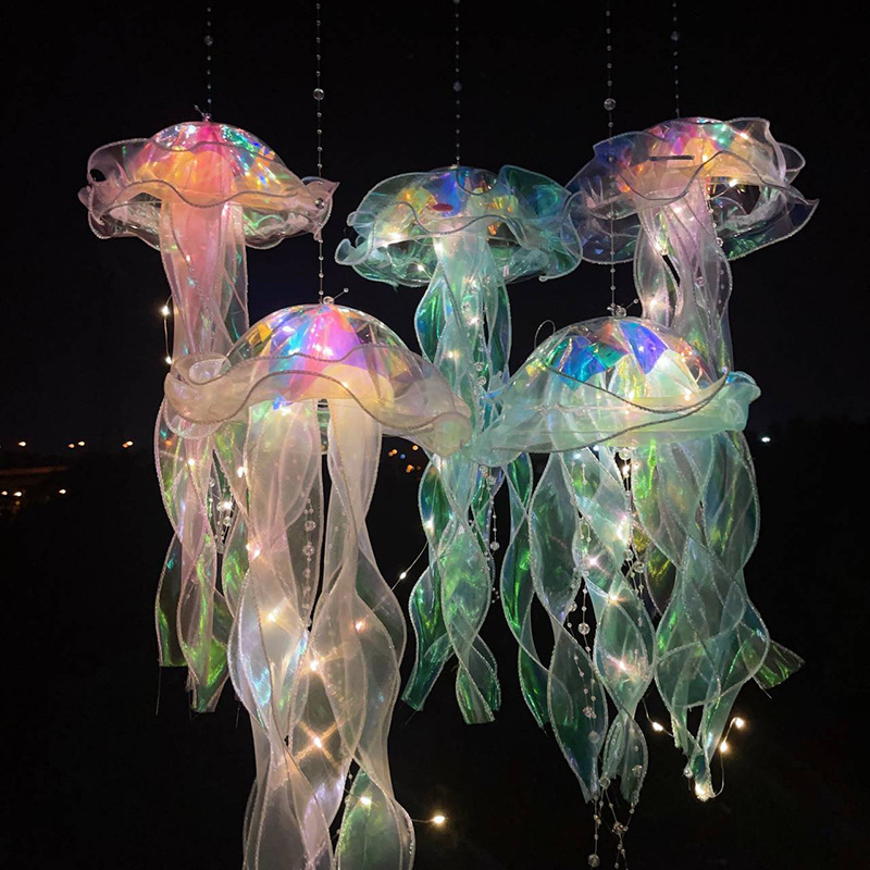 地摊夜市爆款玩具发光手提水母灯儿童玩具仿真水母七彩飘带水母灯详情2