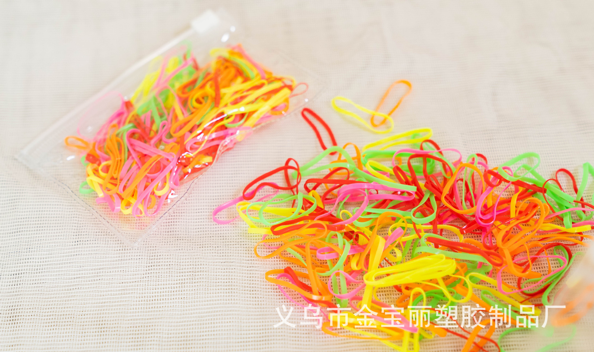 Jinbaoli factory direct sales transparent rubber band rubber band hair tie wide flat color disposable rubber band hair tie strong pull not to break black pic 10