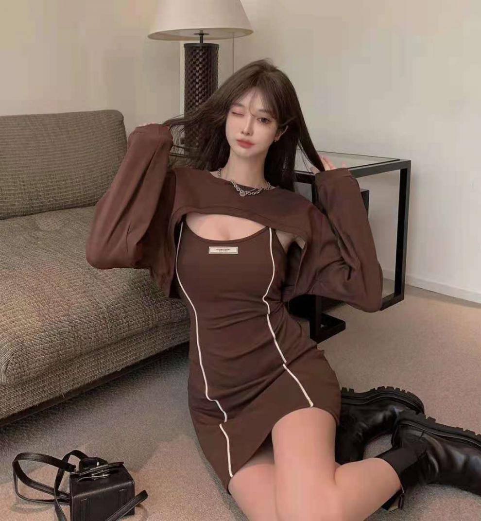 德绒吊带连衣裙女性感纯欲气质包臀短裙秋季新款打底裙子两件套装详情22
