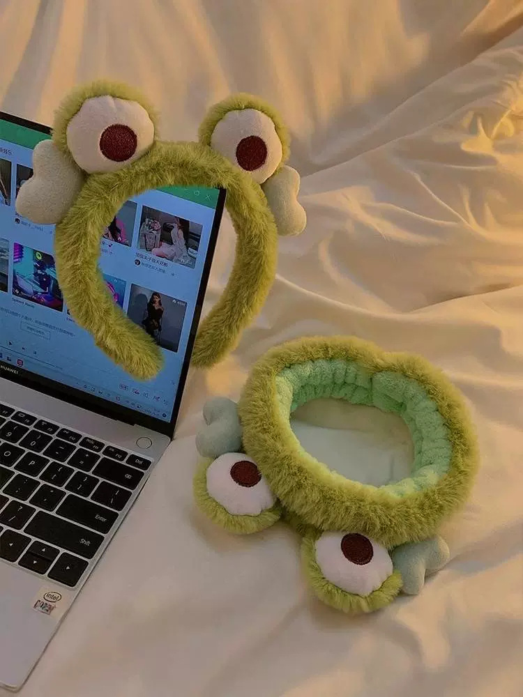 Cute little frog hair tie, special cartoon and funny home hair band for girls to apply facial masks, wash face, four-season headband hair clip pic 13
