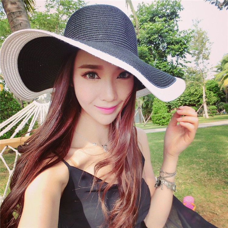 Black and white striped folding summer wide-brimmed sun hat for women, sun-protective beach straw woven hat pic 9