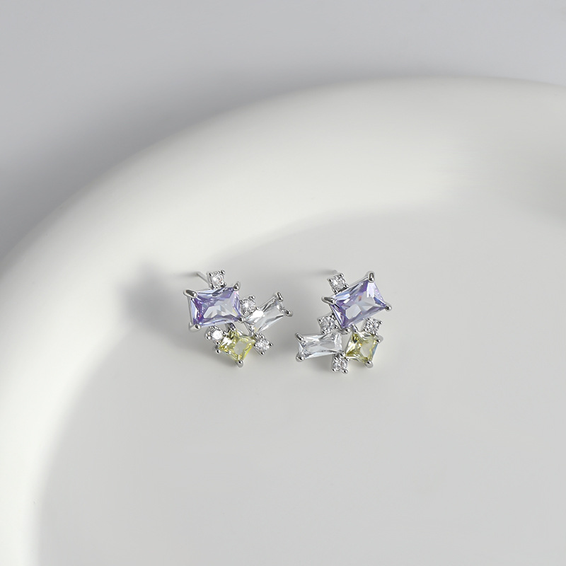 S925银针韩版时尚镶锆石耳钉女小众设计感方糖耳饰甜美风学生耳坠详情8