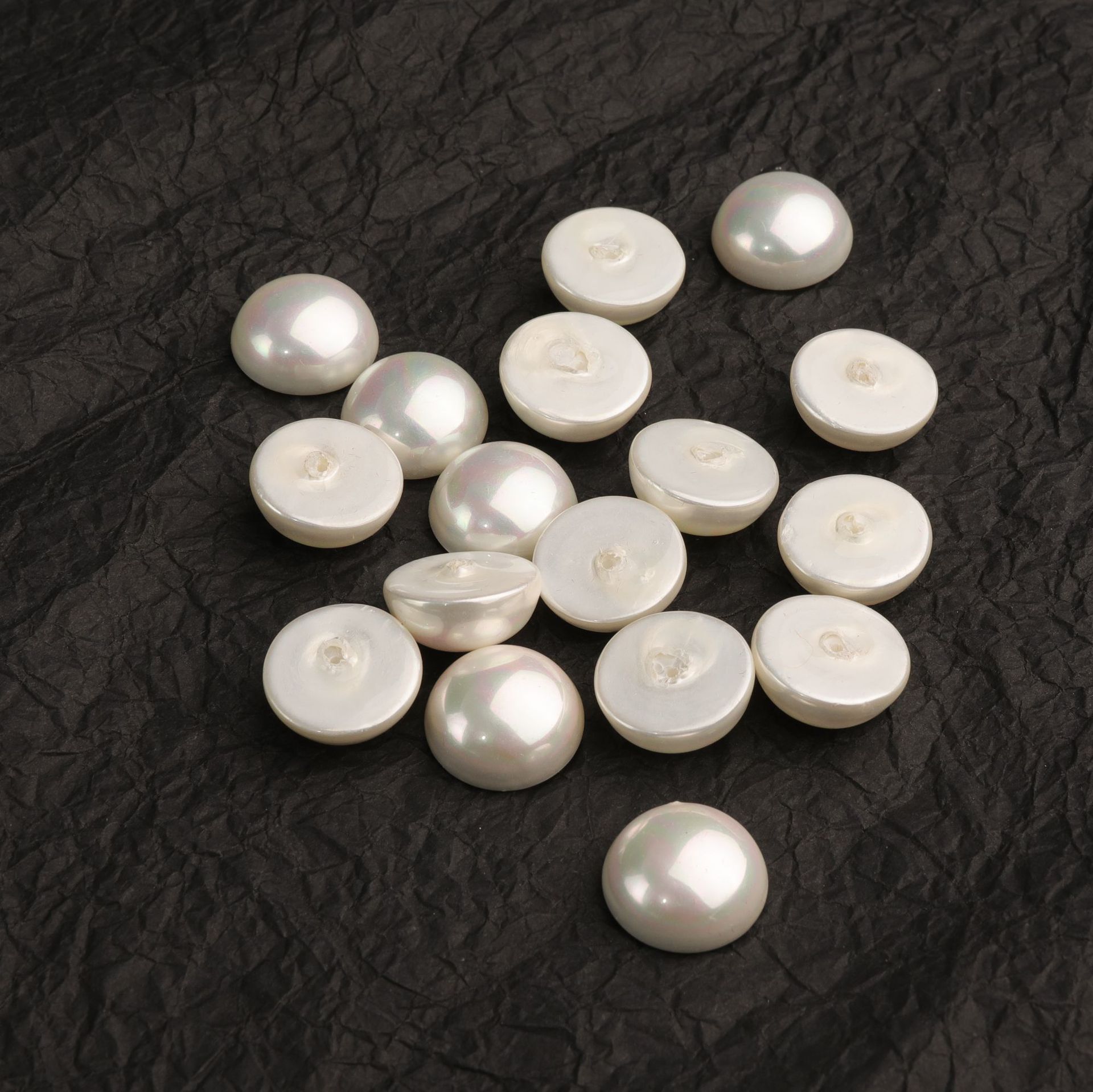 Factory direct supply of large quantities of shells and pearls, 8-20mm in various colors, half-hole shells and pearls, DIY jewelry accessories, loose beads wholesale pic 2