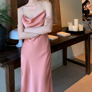 黑色吊带气质连衣裙夏季女法式吊带裙设计感裙子内搭打底小黑裙详情7