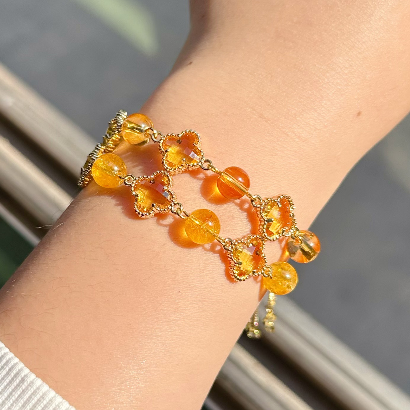 Natural crystal bracelet, four-leaf clover, natural amethyst bracelet, strawberry crystal white crystal, fashionable, light luxury and high-end feel pic 15