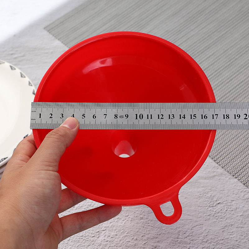 18cm large plastic funnel, thickened with a large diameter, kitchenware, household oil extraction funnel, wine extraction funnel wholesale pic 10