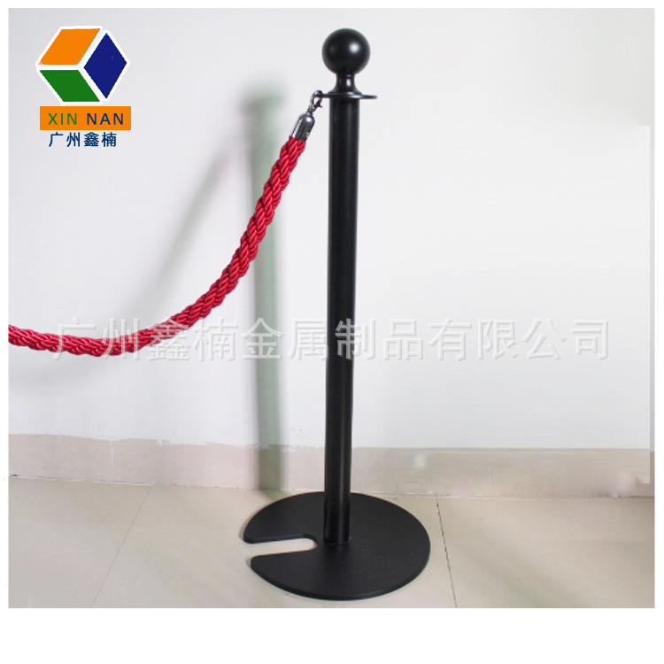Specializing in supplying custom U-shaped base, notched, stackable all-black concierge columns and concierge railings for shopping malls and museums pic 3